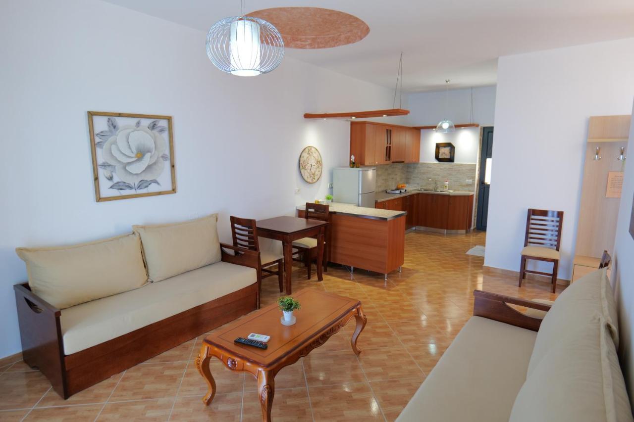 Sunset Villas Кепаро Экстерьер фото